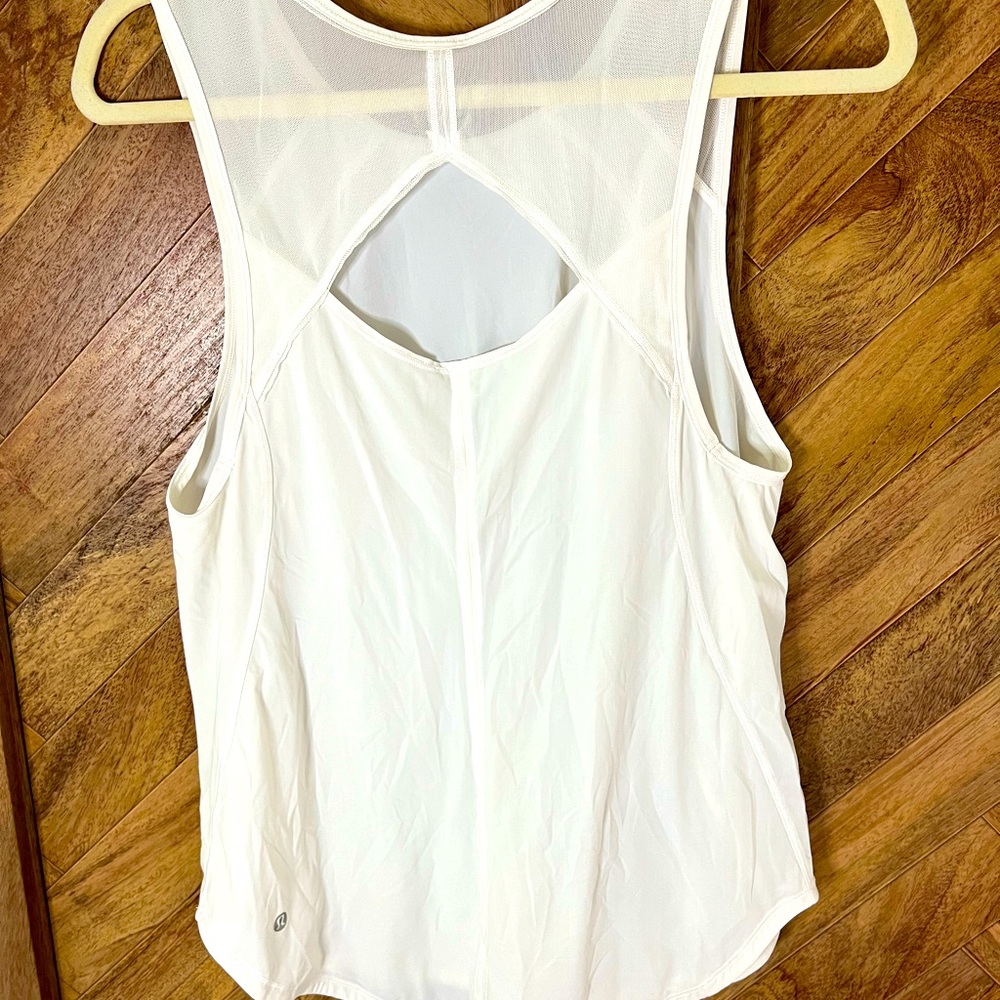 Lululemon Sculpt Tank in White
